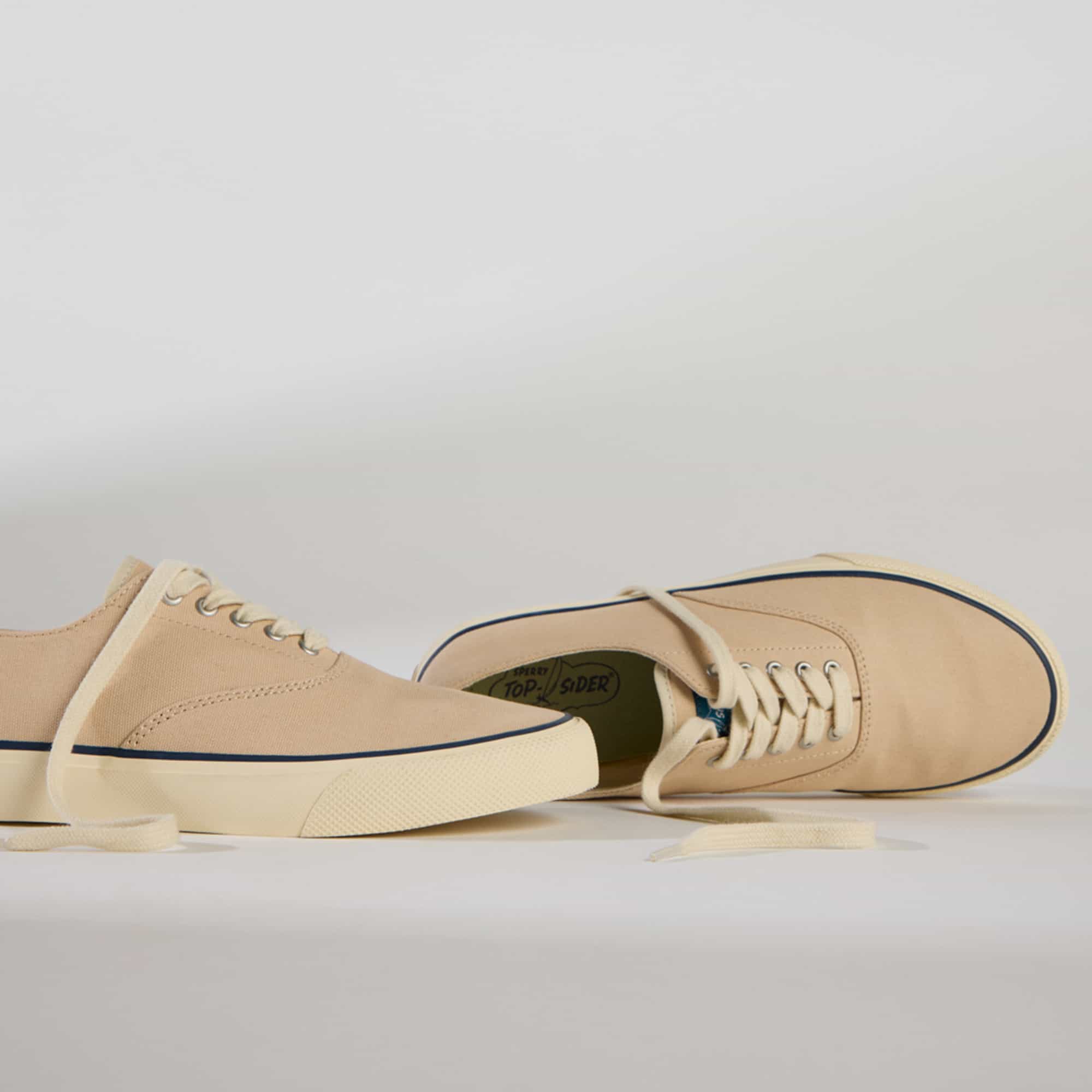Classiccvo Bone Women's Sneakers - Image 8
