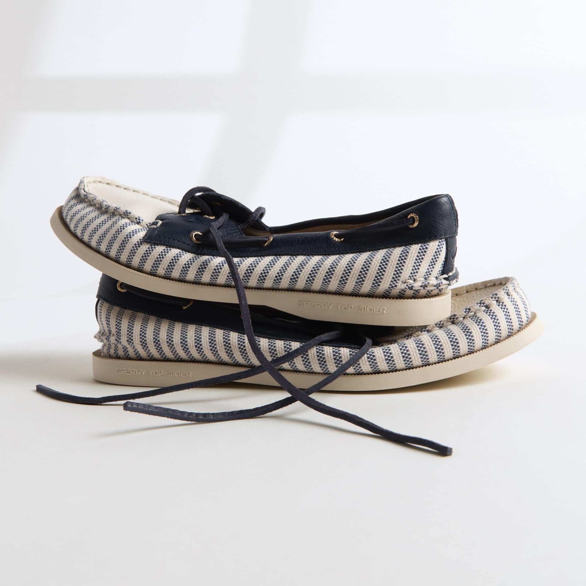 Authentic Original™ 2 Eye Boat Shoe White/Navy Women's Women - Image 8